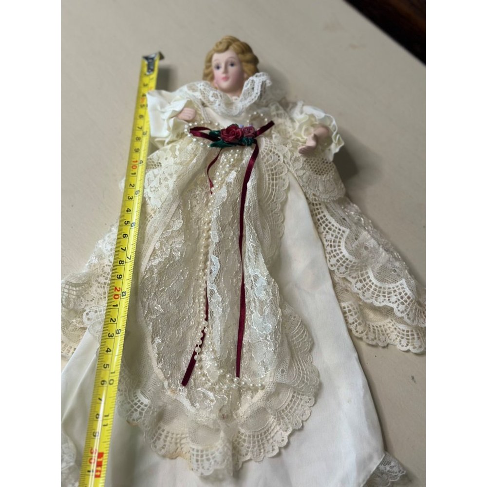 Victorian Vintage Porcelain angel white lace dress - Picture 5 of 8